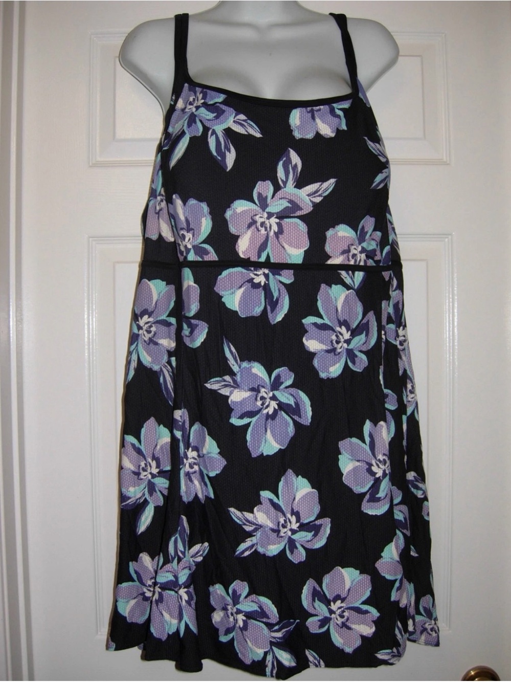 Great Lengths Size 24W Womens Black Skirted Lined One Piece Swimsuit